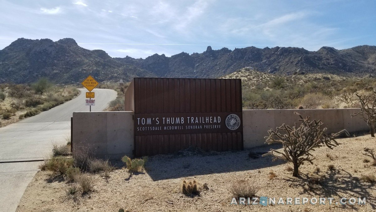 Tom's Thumb Trailhead Scottsdale Arizona hikes hiking dogs best horses